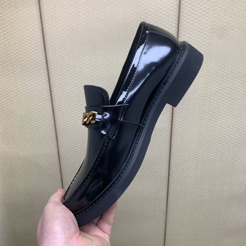 Gucci Leather Shoes